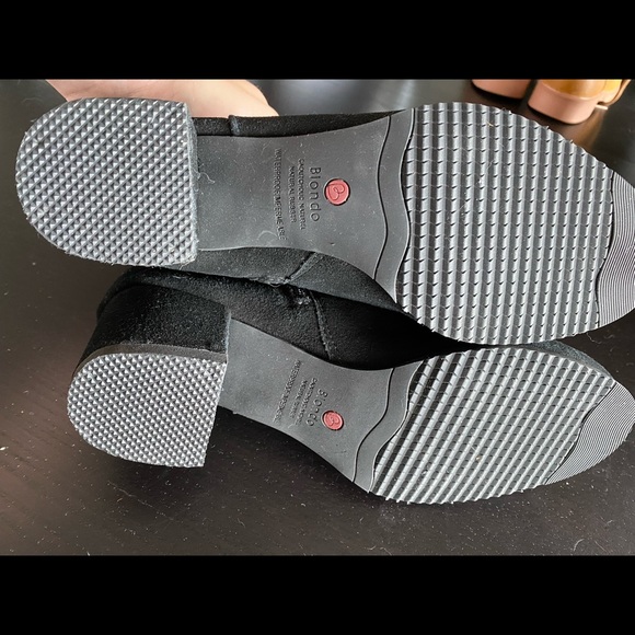 Blondo black suede boots size 8 - Picture 3 of 3